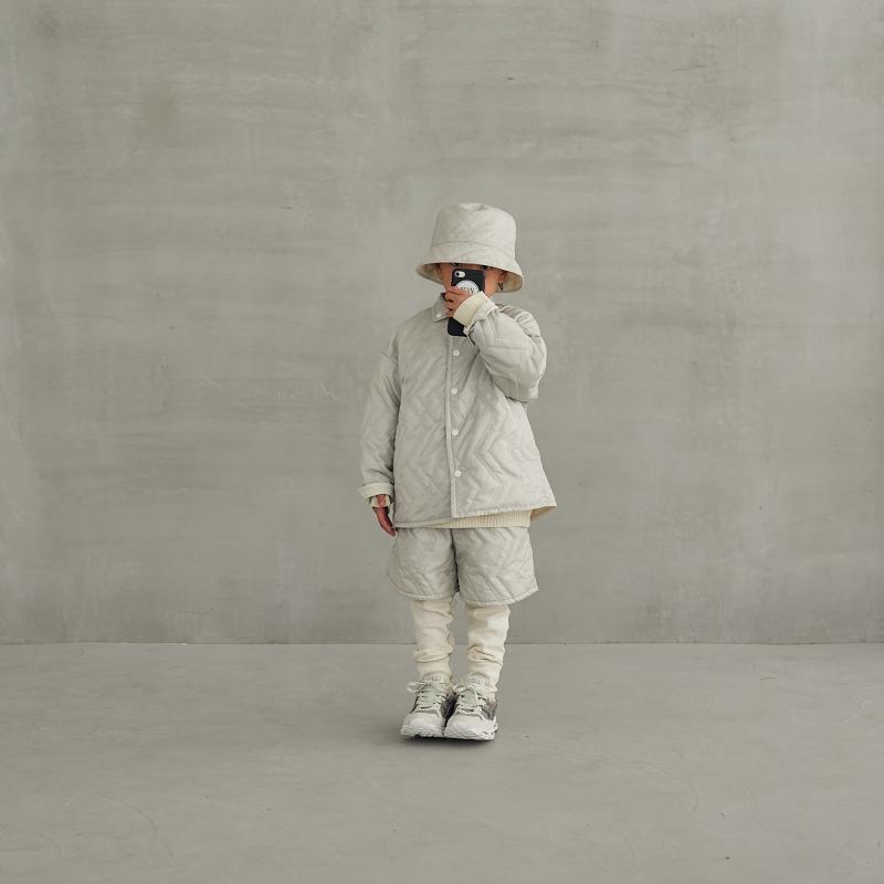 MOUN TEN. 23AW 〉 reversible quilt jacket / sand / 110-140 | 世界