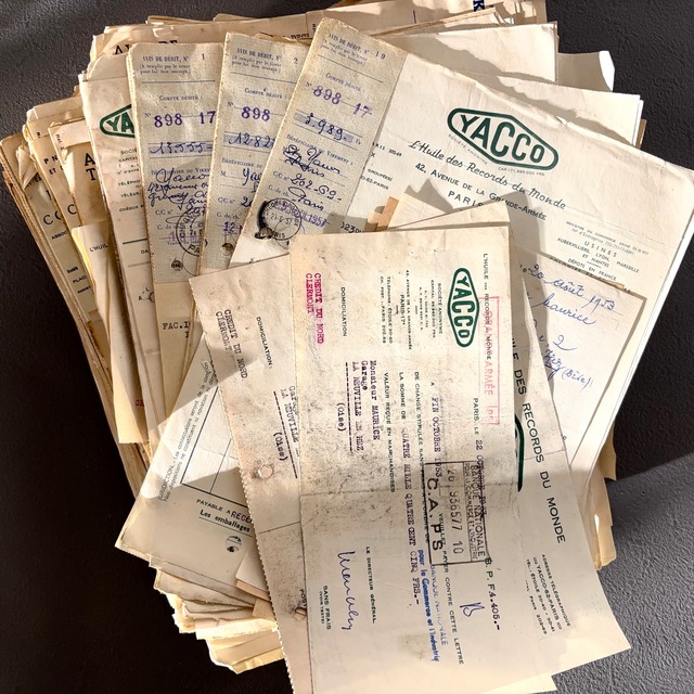 2.3kg フランス  古い領収書・請求書 大量アソート ヴィンテージ紙もの ロット ジャンクジャーナル素材 4