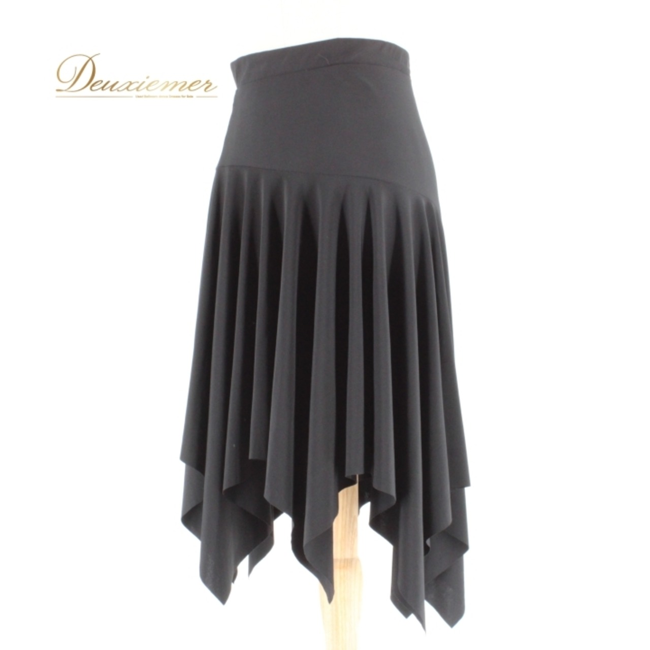 社交ダンス 衣装 スタンダード スカート レッスンウェア レディース 練習着 Leirena レイリーナ 黒 ブラック系 無地 シンプル フォーマル フレア スカート おしゃれ ショート丈 ウエストゴム 伸縮性 快適 練習用 コスチューム ダンスwear スタイリッシュ スポーティー シンプルスタイル フォーマルウェア アダルト ダンスクラス