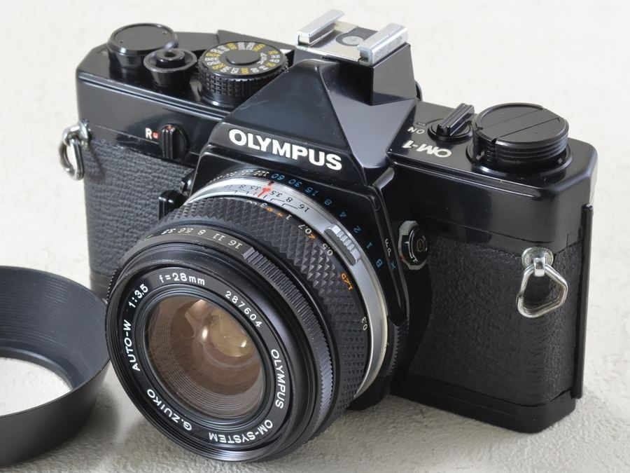 OLYMPUS OM-1 ブラック AUTO-W 28mm F3.5 オリンパス（21965）  サンライズカメラーSunrise Cameraー
