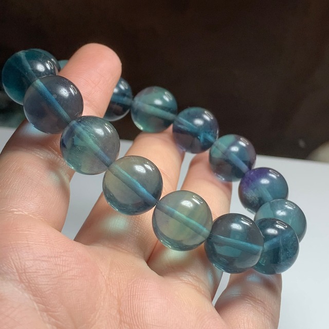 6.透明度有☆ブルーグリーンフローライトブレスレット