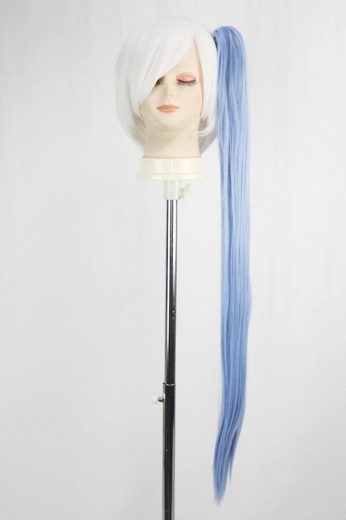 コスプレ耐熱ウィッグ 汎用カラー ピジョンブルー アクアブルー バンス ★90cmと適応力抜群のバンスです!クリップ付きなので好きな位置に簡単装着!ウマ娘コスのしっぽにもご使用頂けます! ★即納品★
