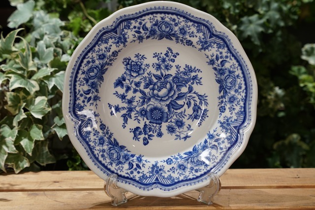 NIKKO ブルーの花々が描かれた昭和レトロな深皿(約23cm)