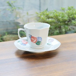 有田焼　八角コーヒー碗皿　一珍バラ花束 3-023