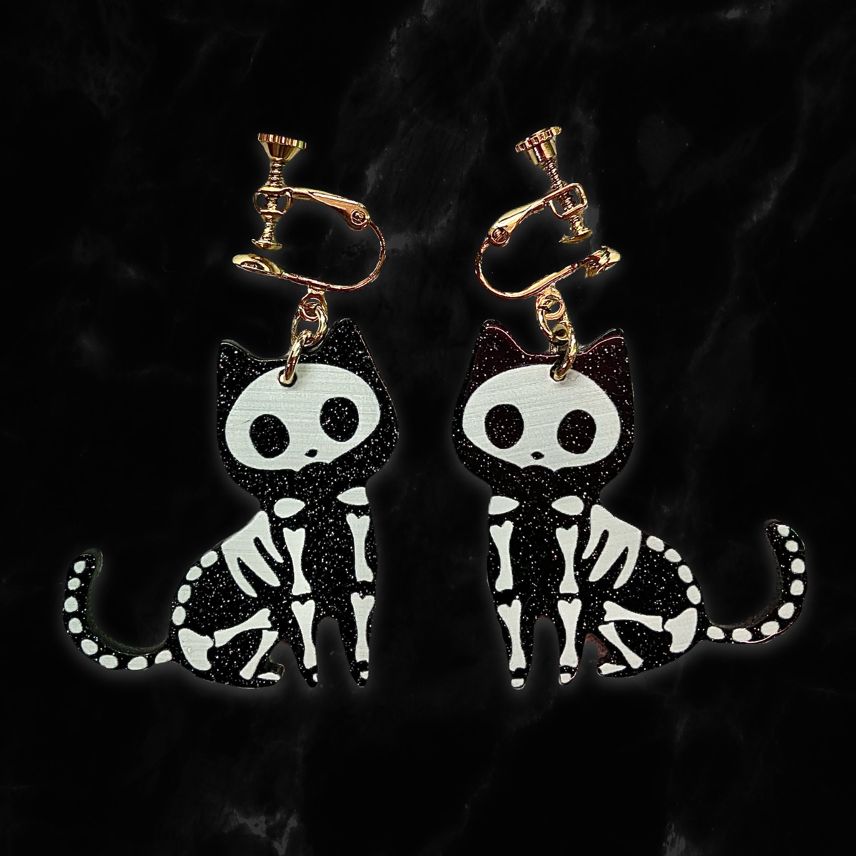 猫ガイコツ イヤリング／ピアス | Anatomic Circus