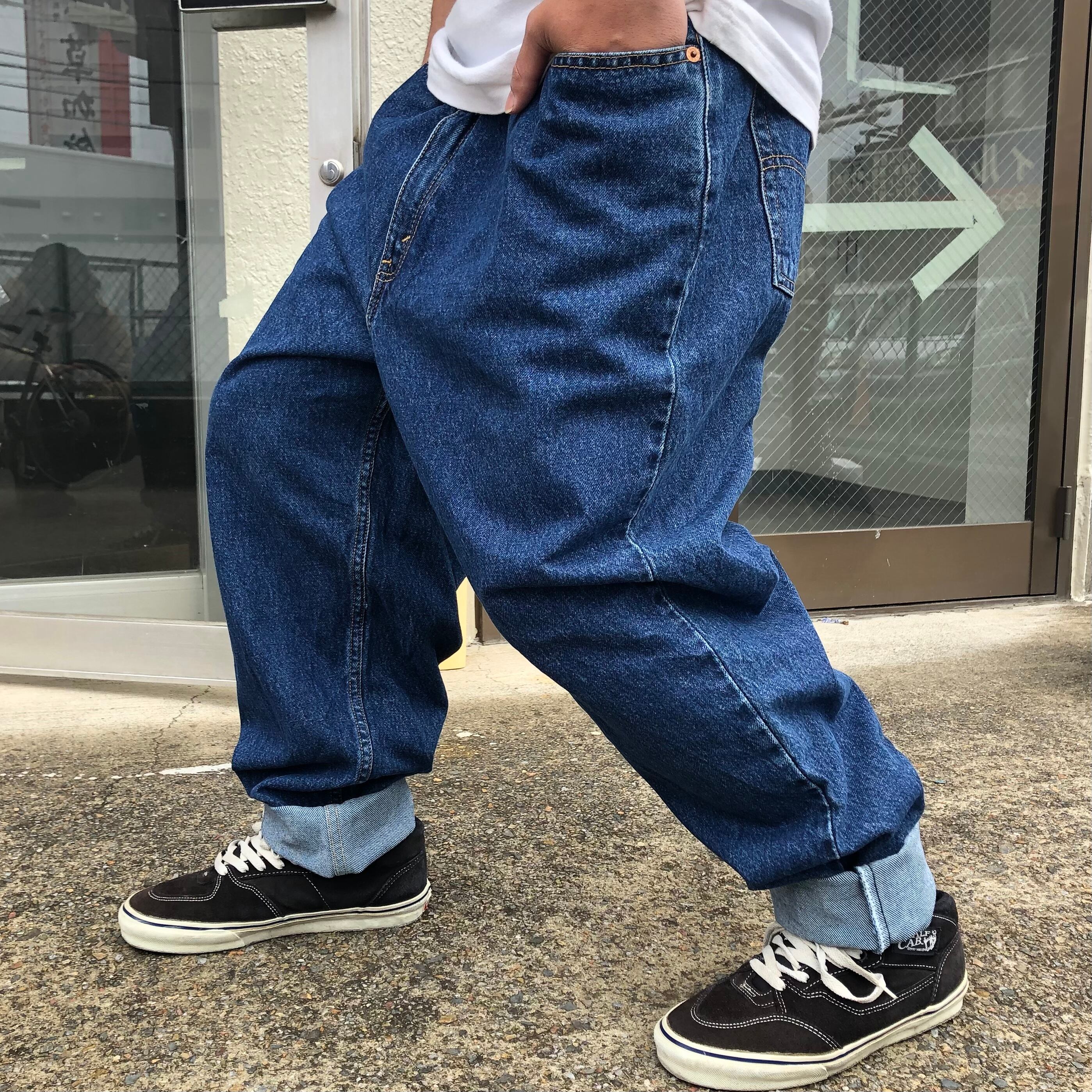 夏・お店屋さん 【605】USA製90'sリーバイス560バギーデニムパンツ 色