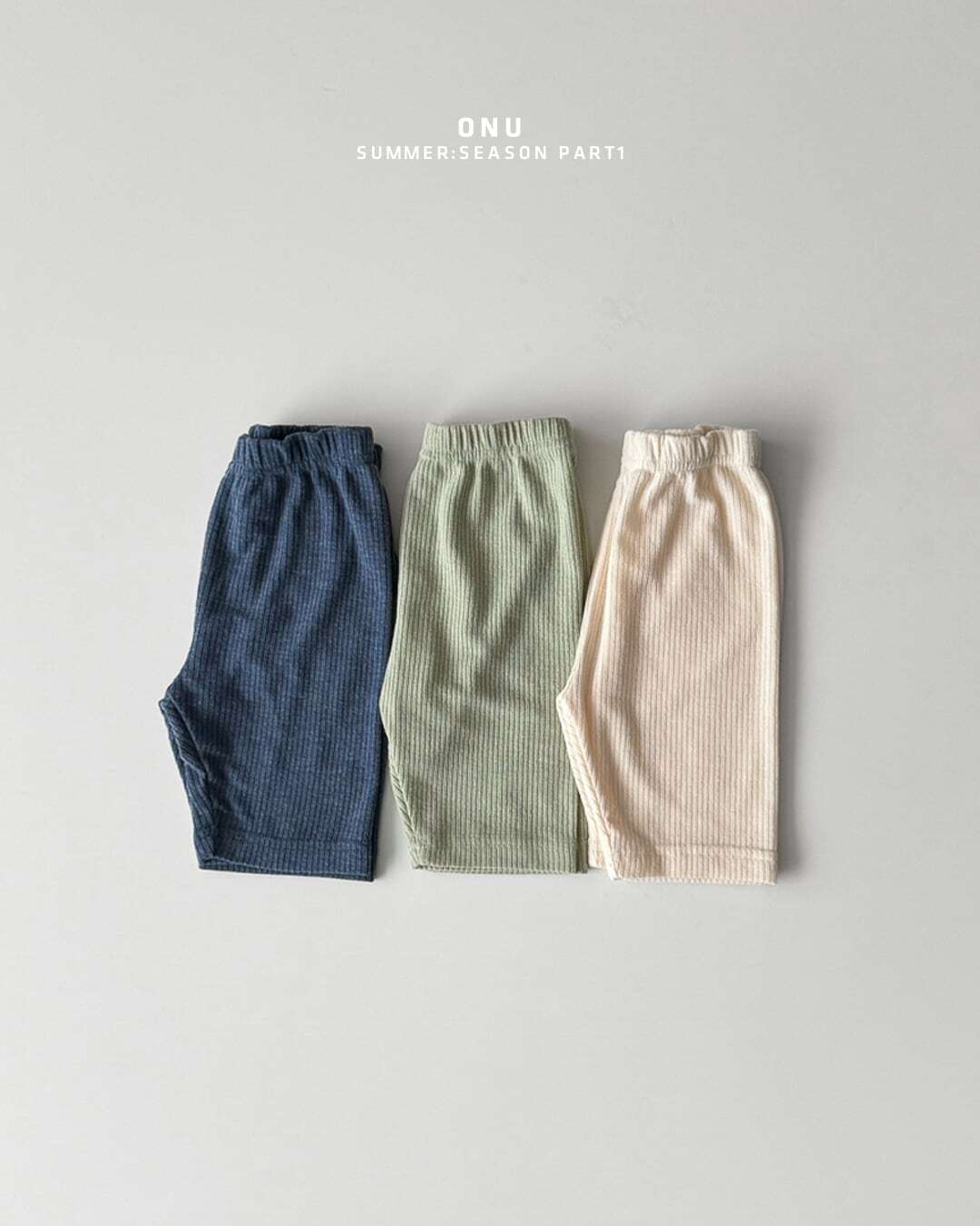 【予約】onu Ribbed knee-length leggings
