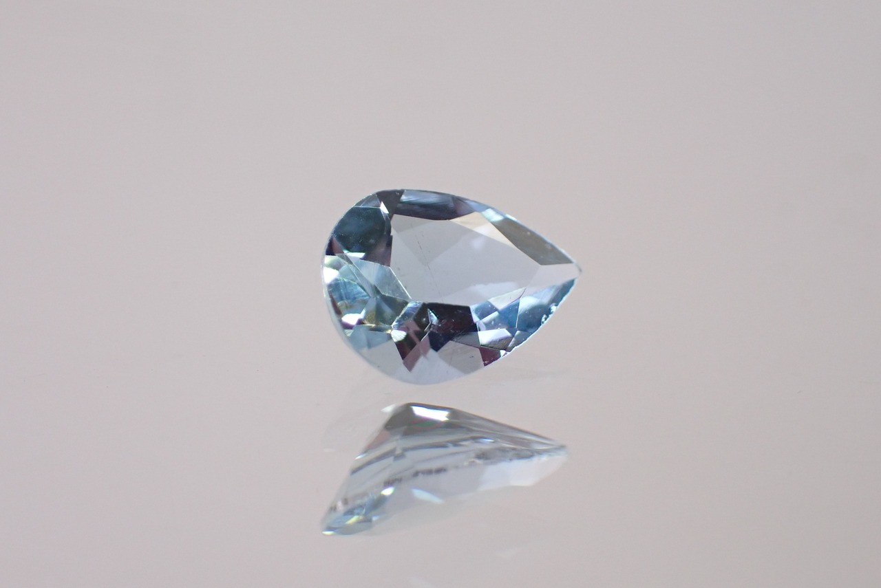 サンタマリアアクアマリン　0.47ct　 [D9-57]