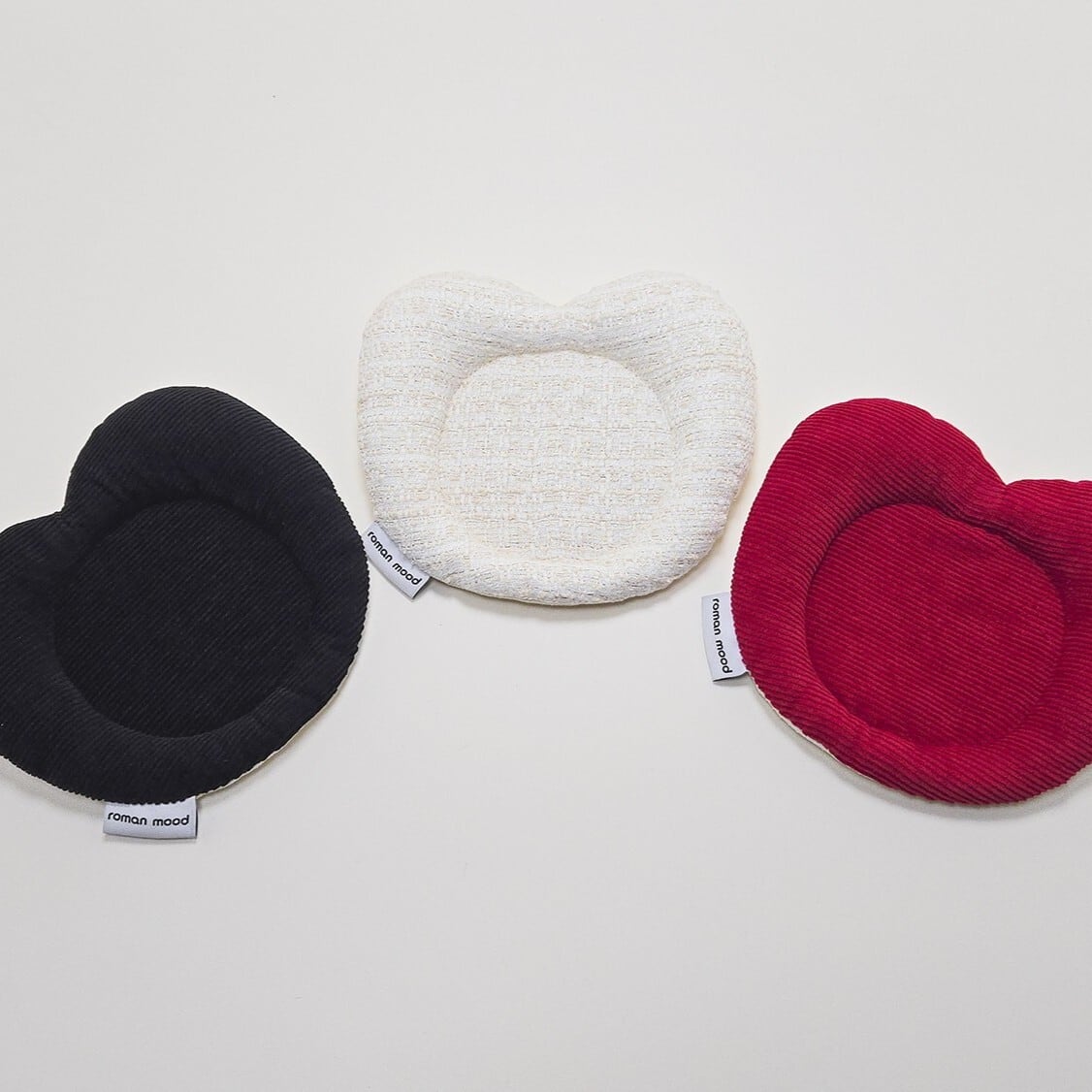 □ roman mood | LUANA DOG