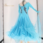 社交ダンス 衣装 スタンダードドレス ワンピース ドレス スタンダード フロート 水色 レース フリル ブラック 黒 デモ 競技 ダンス パーティ 発表会 ブルー系 ゴージャス 華やか デザイン フリルスカート 競技用 おしゃれ ステージ衣装 綺麗 優雅 ファッション ショー用 フロート