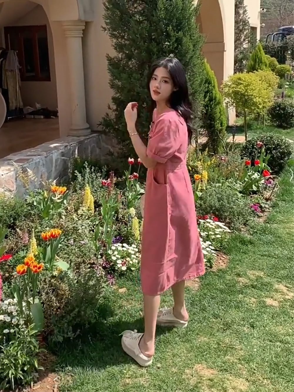 大人可愛いくすみカラーピンクスクエアネックワンピース | 韓国/ワン