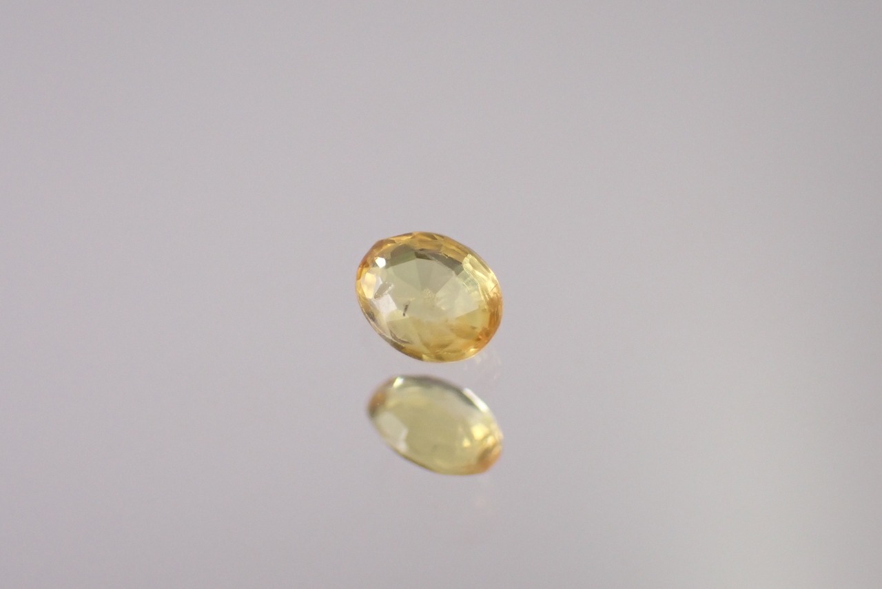 イエローサファイア　0.24ct　[C12-471]
