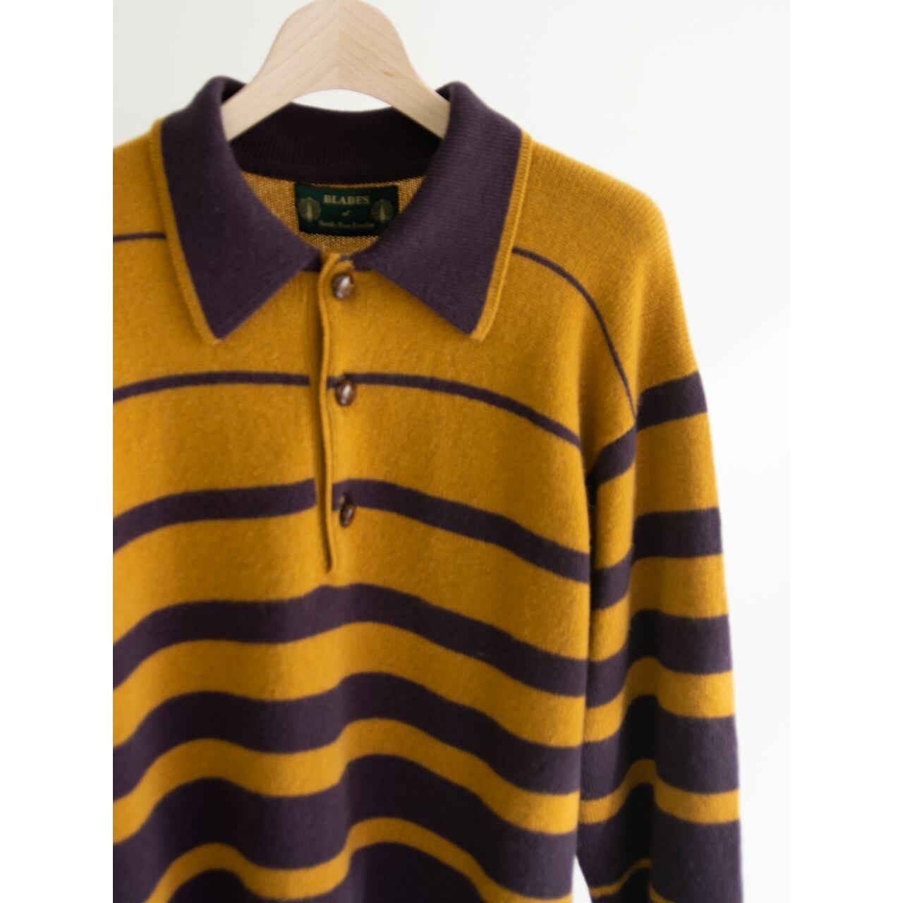 【BLADES】Made in Scotland 100% Lambswool Knit Polo Sweater（スコットランド製 ラムズウール ニットポロセーター）