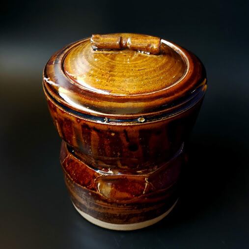 新品特価品！ 茶道具 鉄釉 臼形 水指 真清水福山 作 共箱【陶芸 京焼