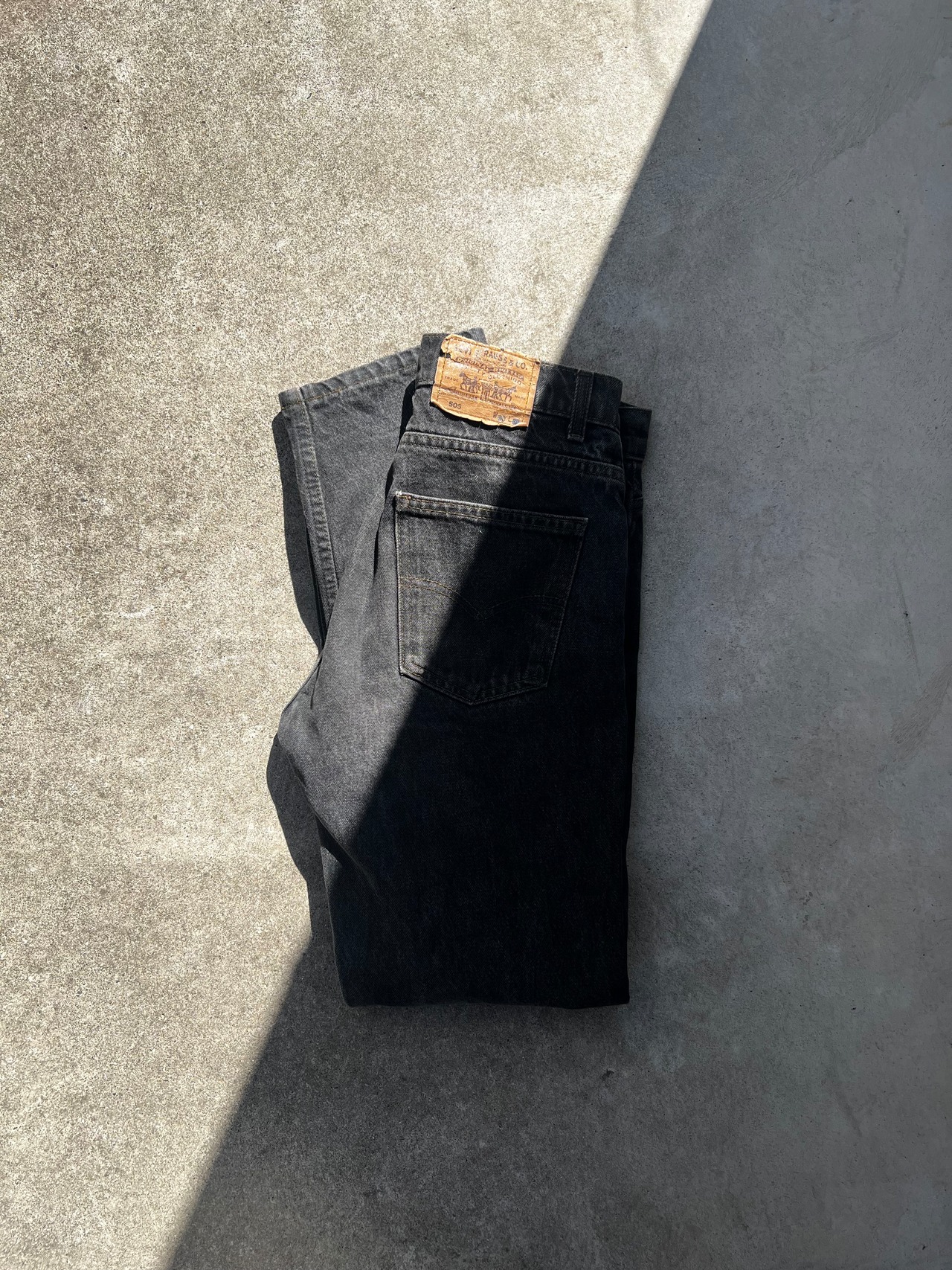 1980s Yarn Dyed Levis 505 "Black"