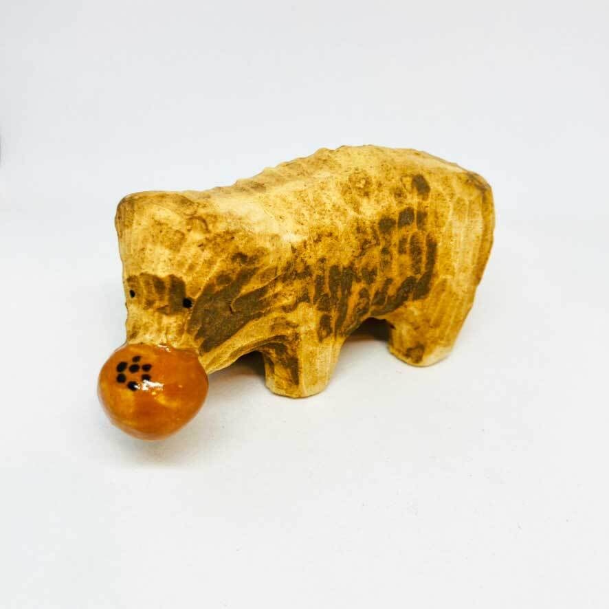 木彫り熊(あんぱん)の置き物 / すずきたまみ / 陶芸作品