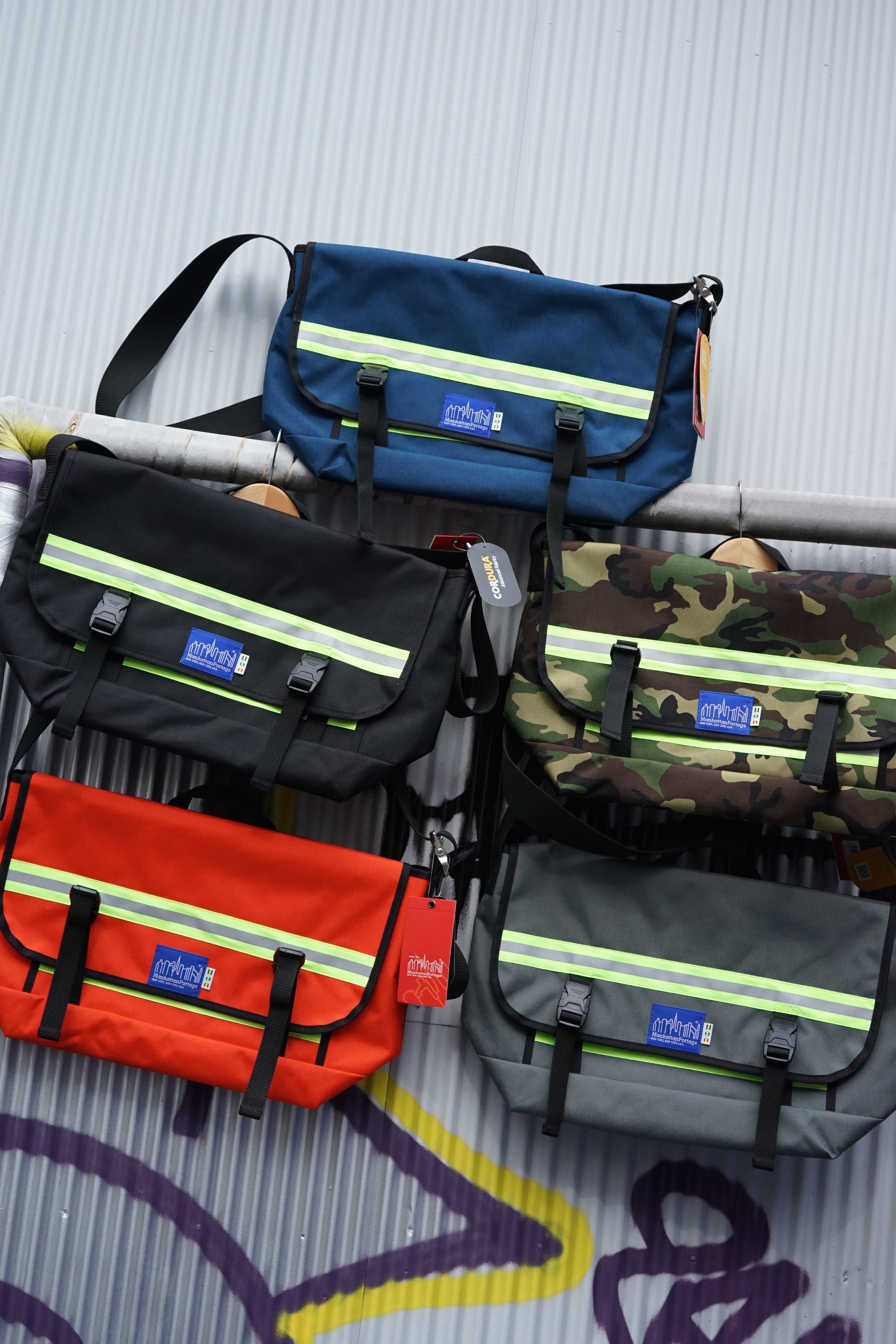 Pro Bike Messenger Bag with Stripes /CONNECT by Manhattan Portage