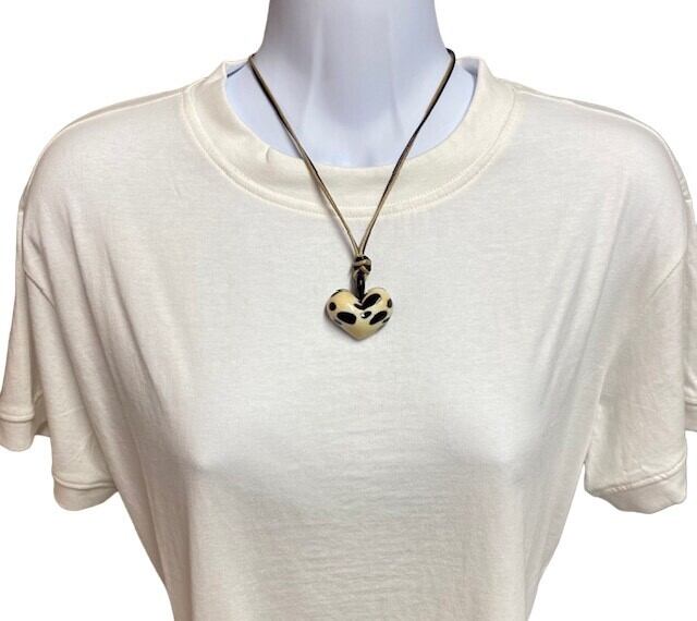 ベネチアンガラス ペンダントネックレス 紐 Africa 牛柄ハート | Della