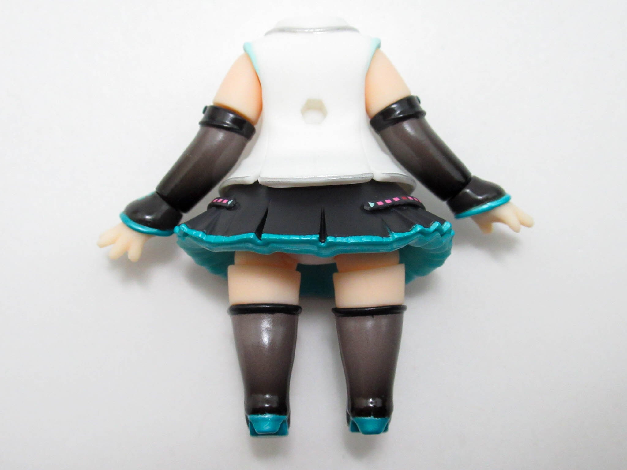 再入荷（A−ランク）【1309】 初音ミク V4X 体パーツ ミク衣装