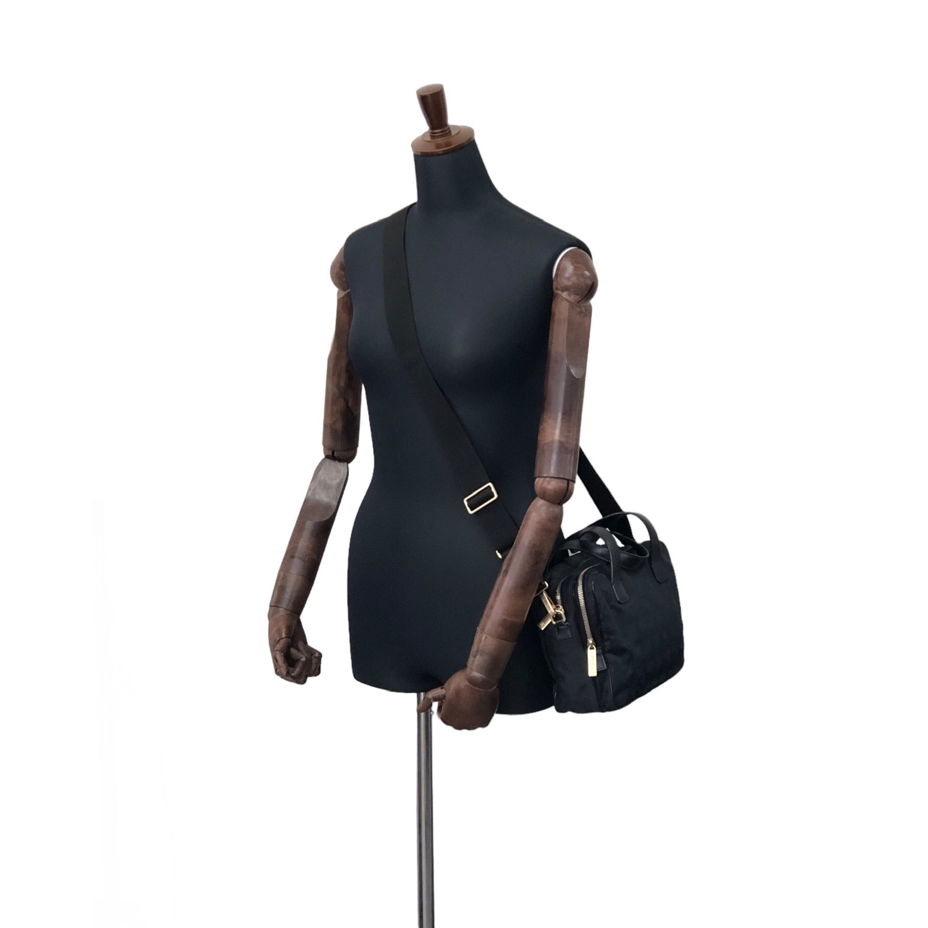 CHANEL シャネル ニュートラベルライン ナイロン レザー 2way CHANEL シャネル ニュートラベルライン ナイロン レザー 2way