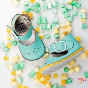 《First Baby Shoes》Model : NINA ファーストシューズ手作りキット Mint × Lemon