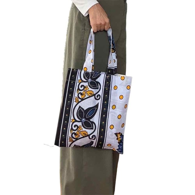 KANGA Blessing Tote ｜アフリカ布 カンガ・トートバッグ　A４サイズ エコバッグ サブバッグ 旅行 アイビードット