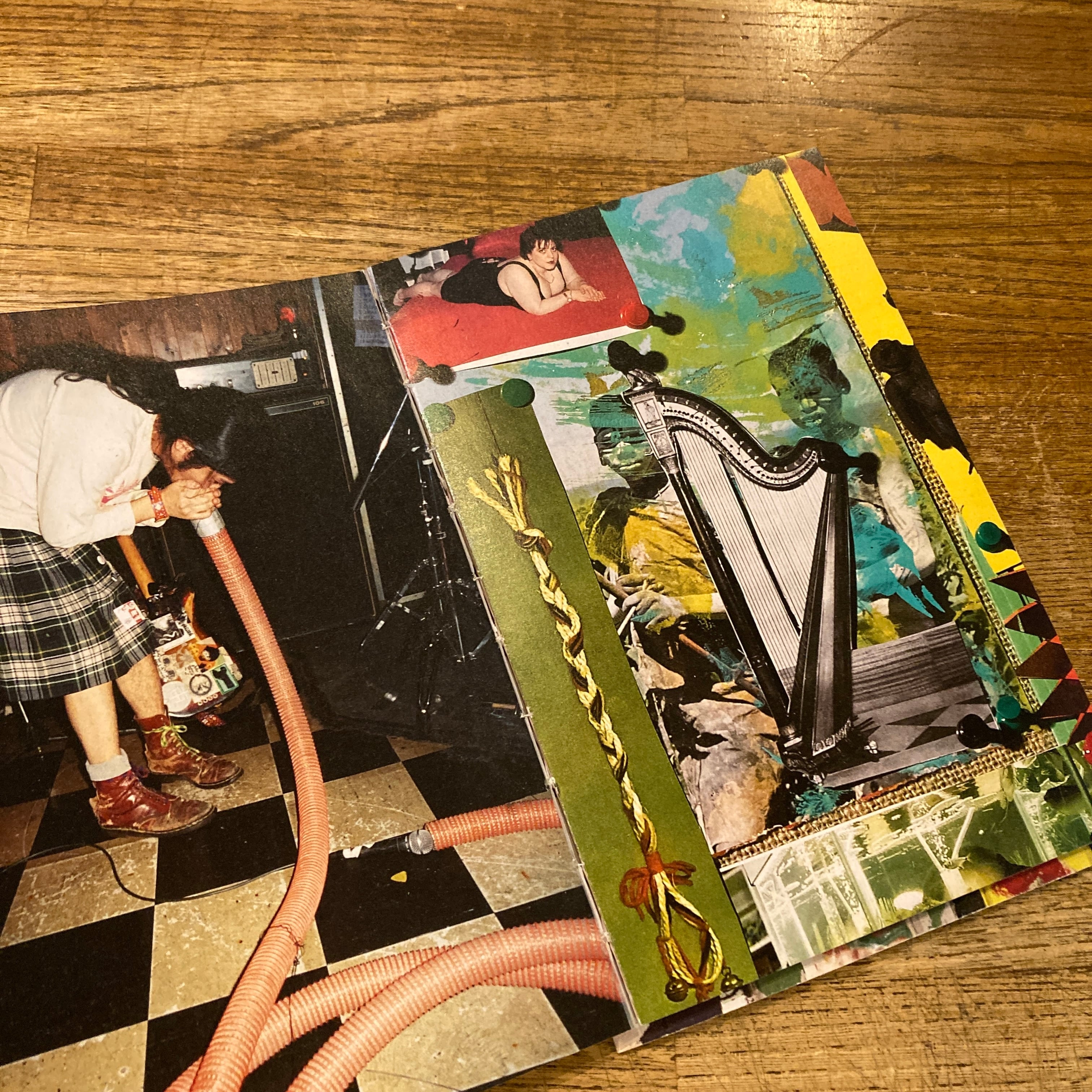 PAPERBACK Issue 2 / 横山裕一、スーザン・チャンチオロ | 百年