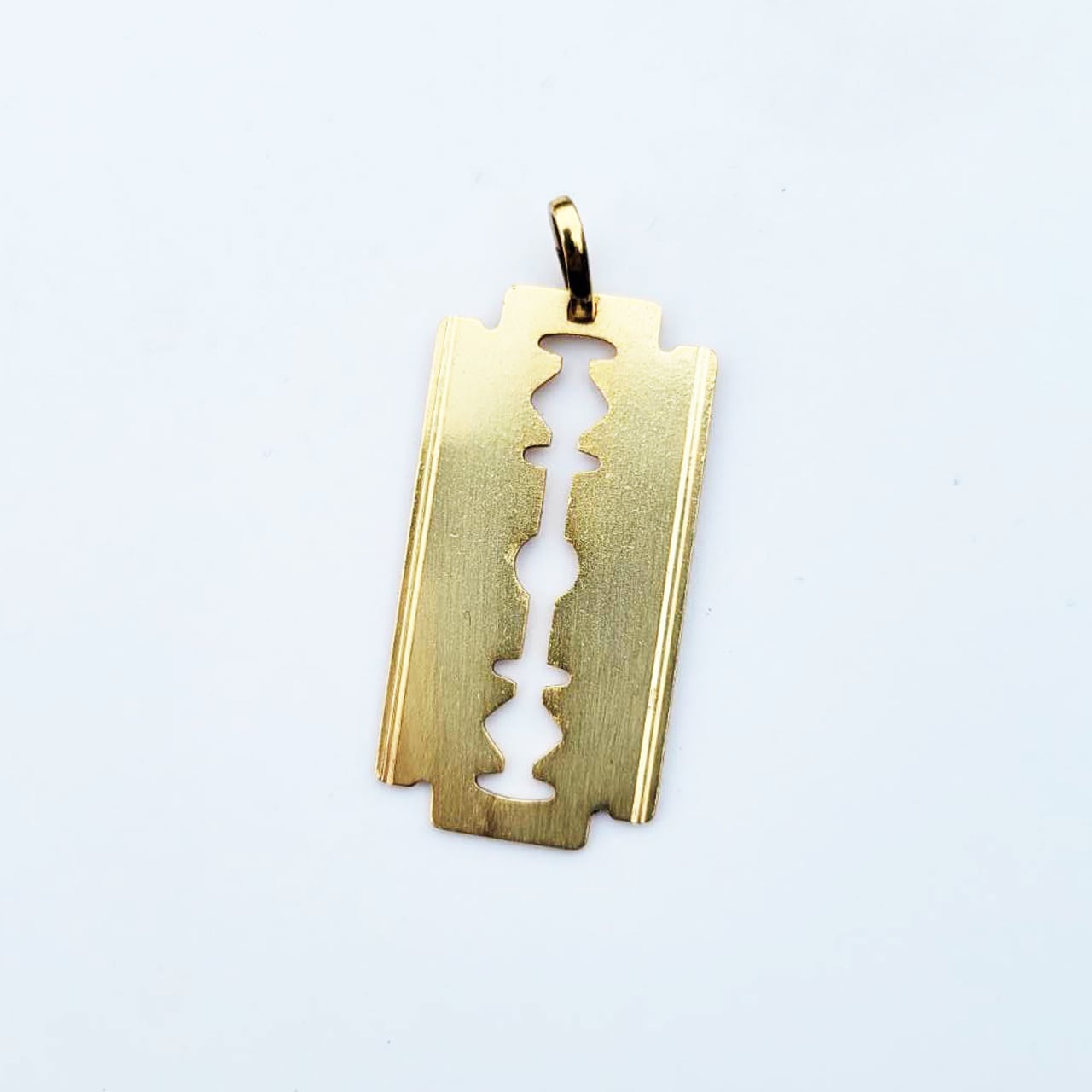 23K GOLD PLATED 925 SILVER RASOR BLADE PENDANT / FACE