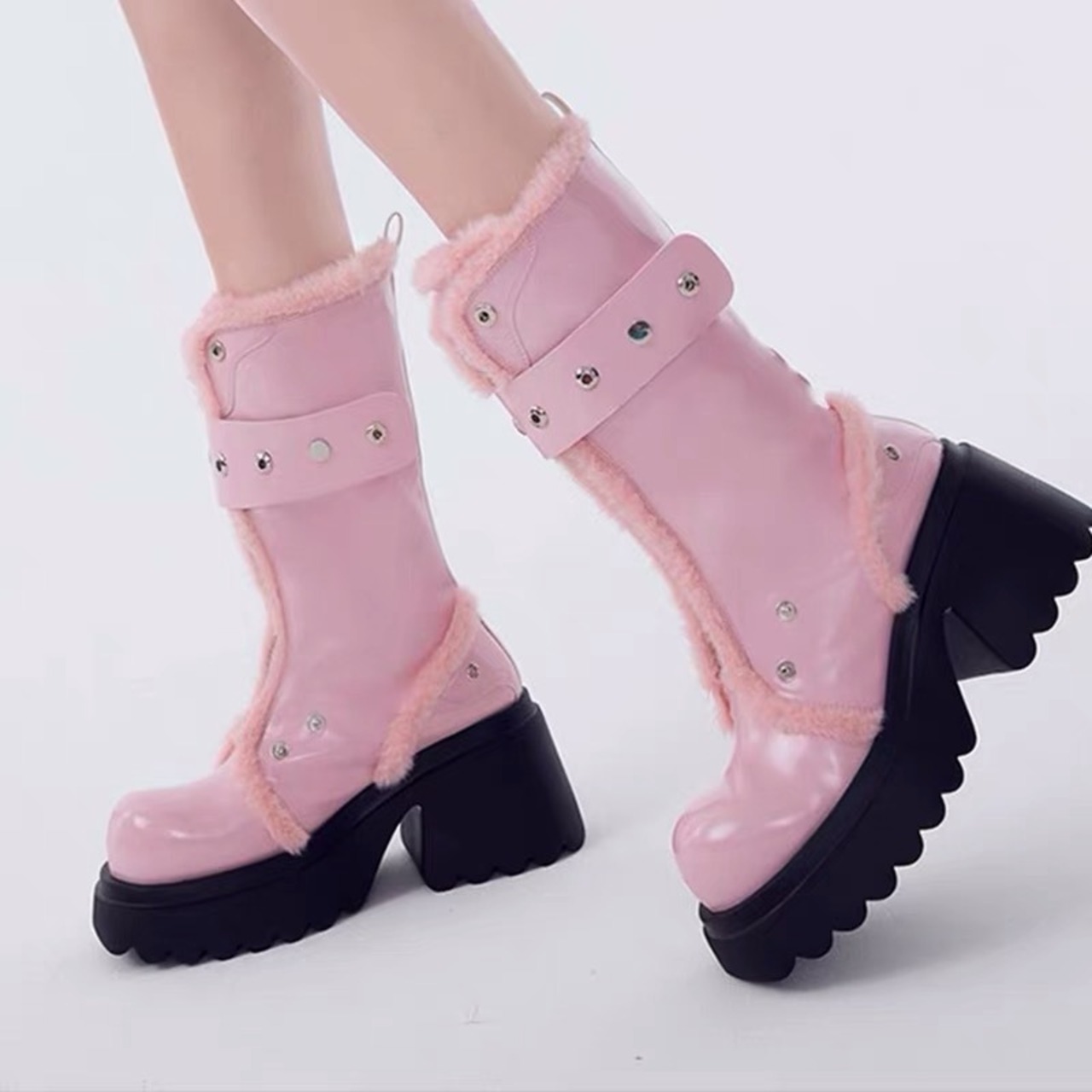 ピンク❣️】靴 クロス ムートンブーツ キラキラ スニーカー 靴下 