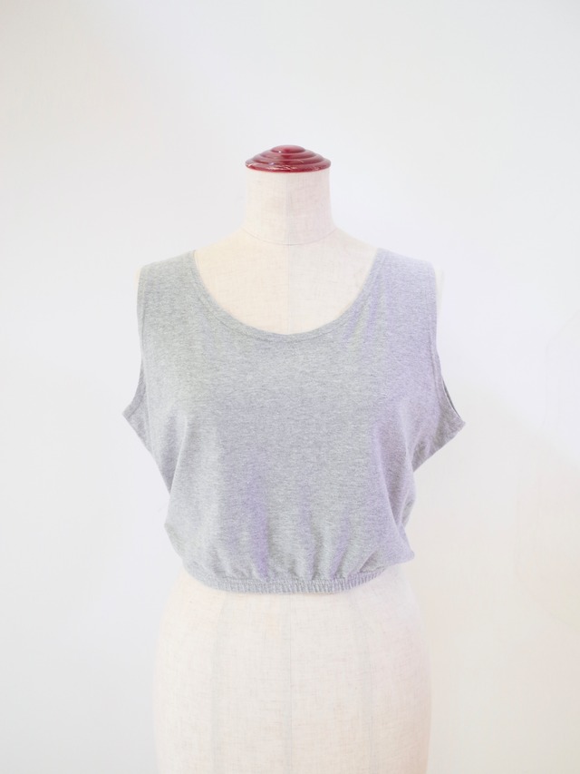Turchia sleeve less short top