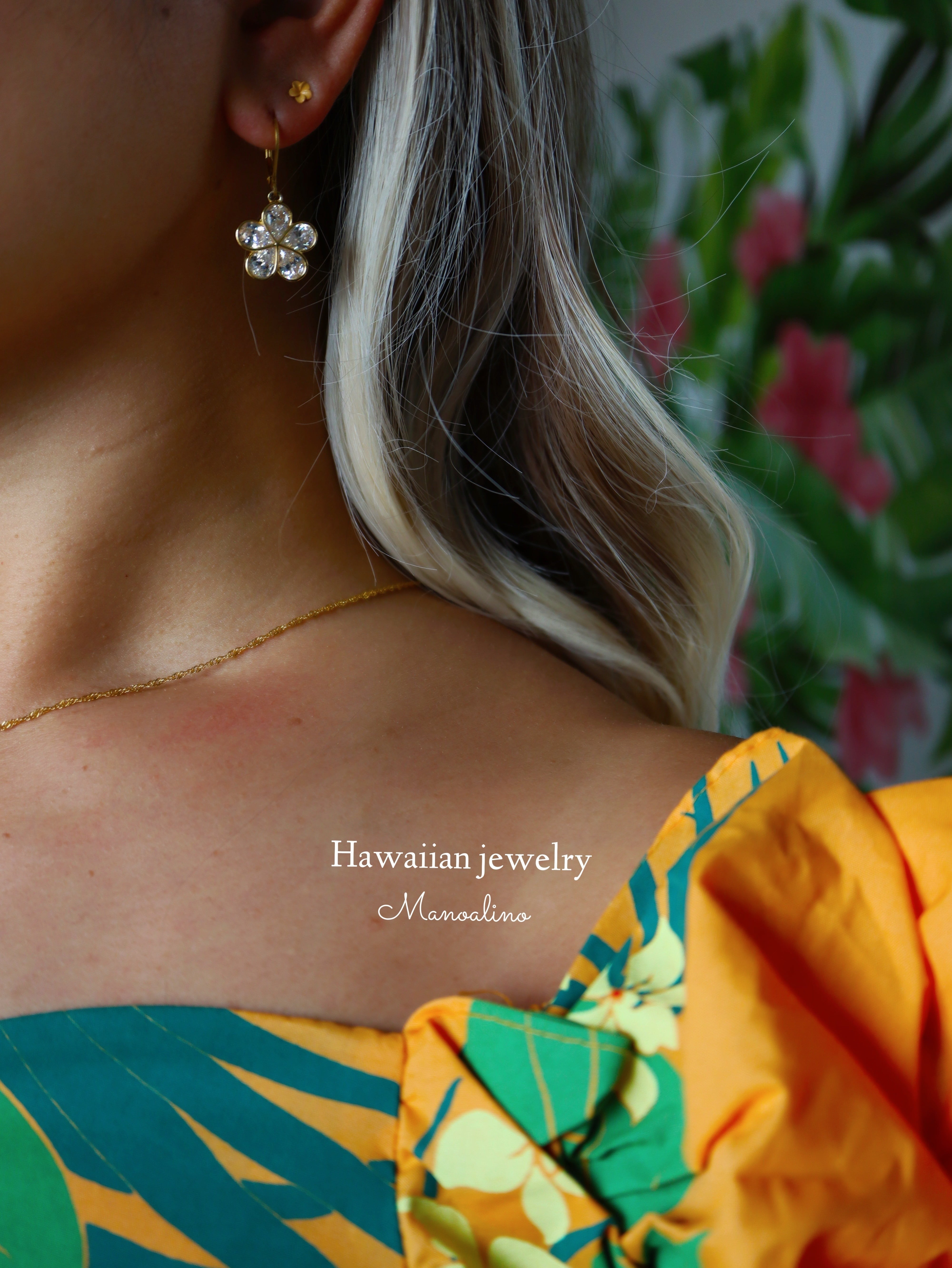 Clear】Plumeria 5Arank Zirconia Hawaiianjewelry(【クリア】ハワイアンジュエリー最高級ランクジルコニア、 プルメリアピアス、イヤリング) | Manoalino 【Hawaiianjewelry・Hawaiianaccessoryselect】