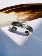 Sunburst 10k aporro Concho Bangle