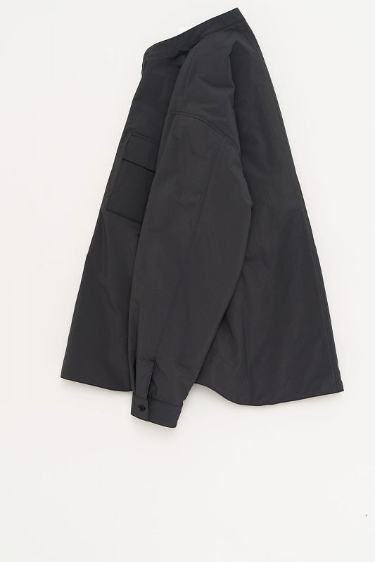 STILL BY HAND / バンドカラー中綿シャツブルゾン