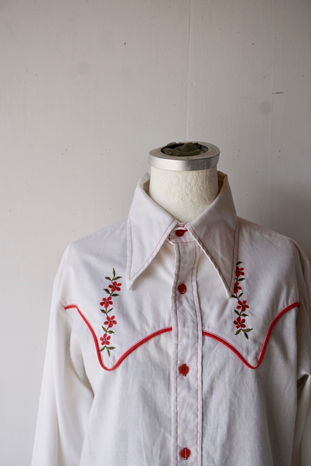 【monoya】flower embroidery western shirt