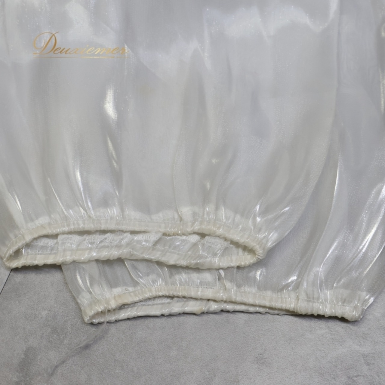 ベリーダンス 衣装 まとめ売り 70点以上 セット トップス スカート ズボン チョリ ピアス ネックレス 黒 白 金 青 上下セット 練習 レッスン アクセサリー パンツ ハーレムパンツ 頭飾り 花 つけまつげ ウィング オリエンタル トライバル