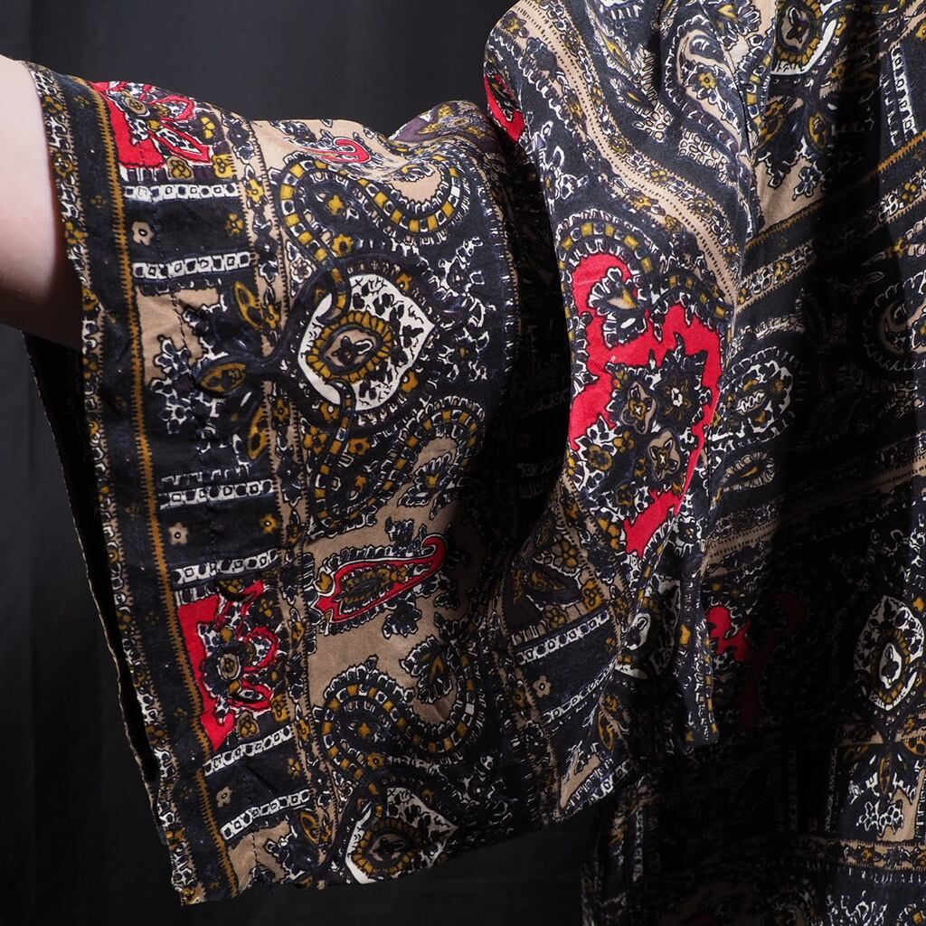 Bewitching Ethnic art full pattern SS Drape silk shirt