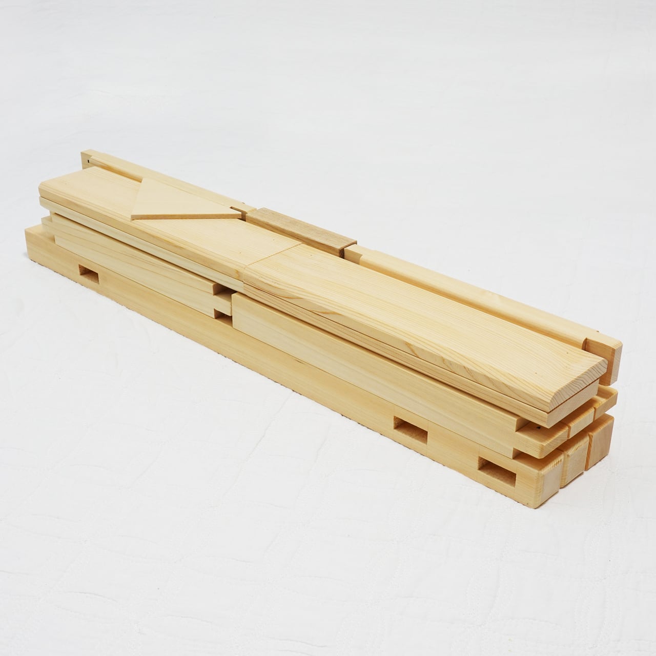 森の学校チェア・キット【高島市産ひのきタイプ】 | あすの森づくりの家具