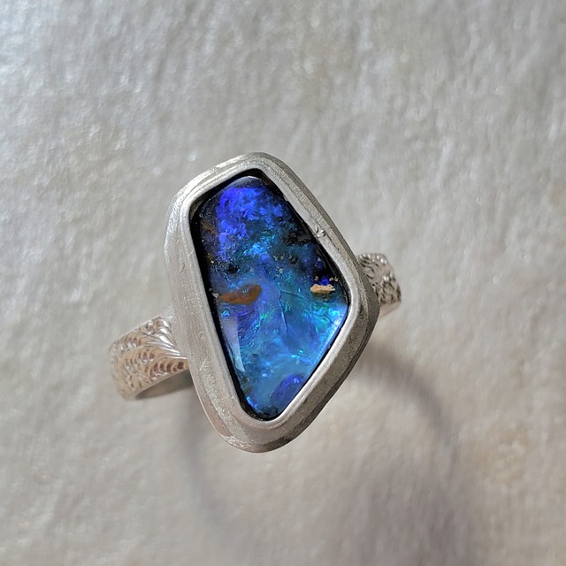 ボルダーオパール　リング