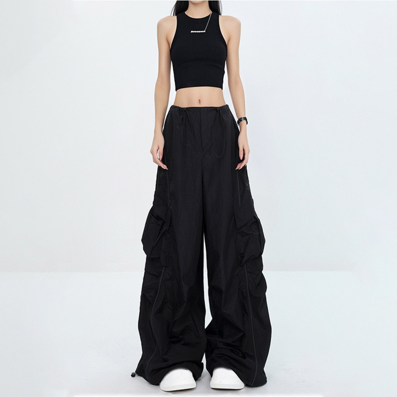 ドローストリングナイロンカーゴパンツ