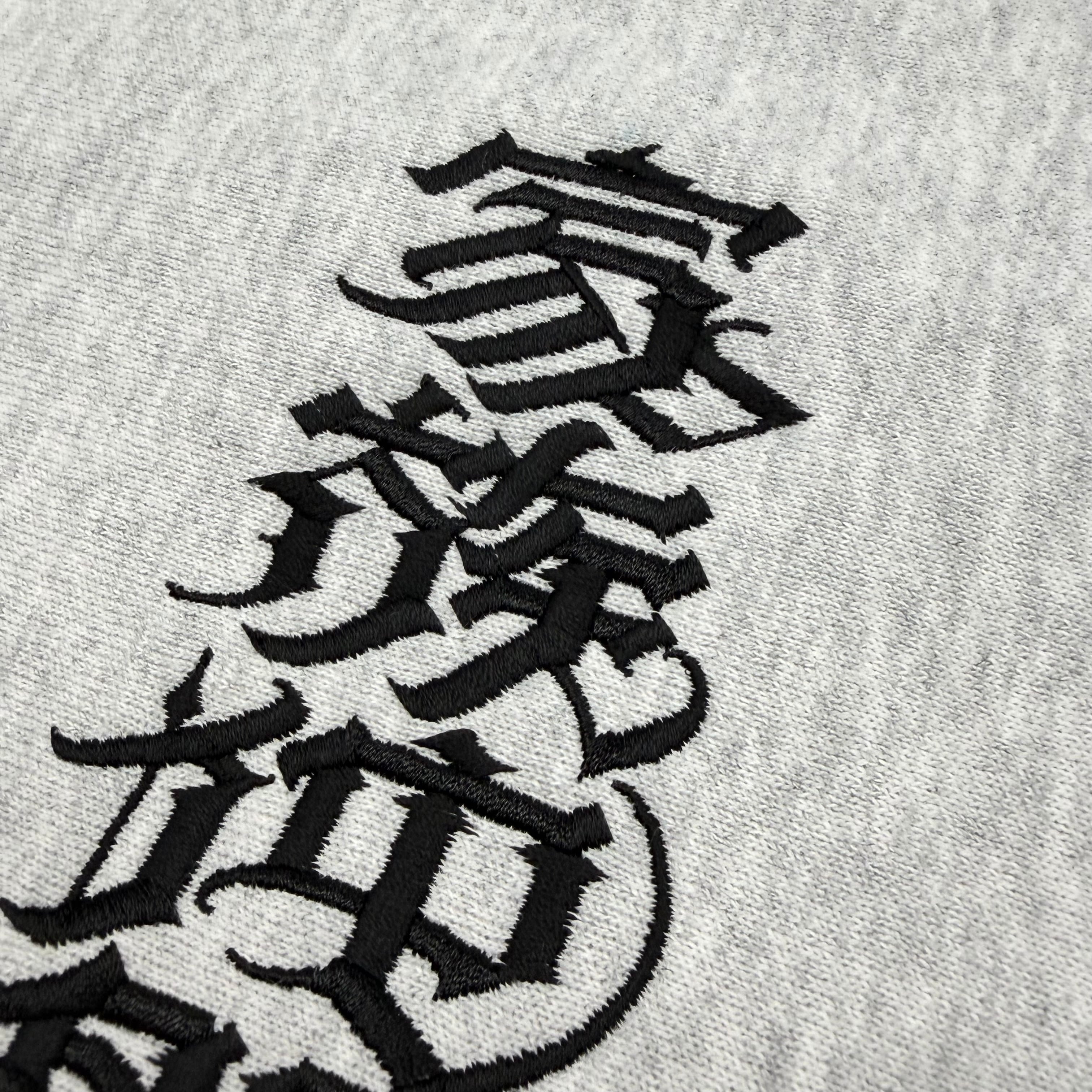 刺繍】家族仲間義理人情 12OZ SWEAT ASH×黒 | SICARIO CARTEL