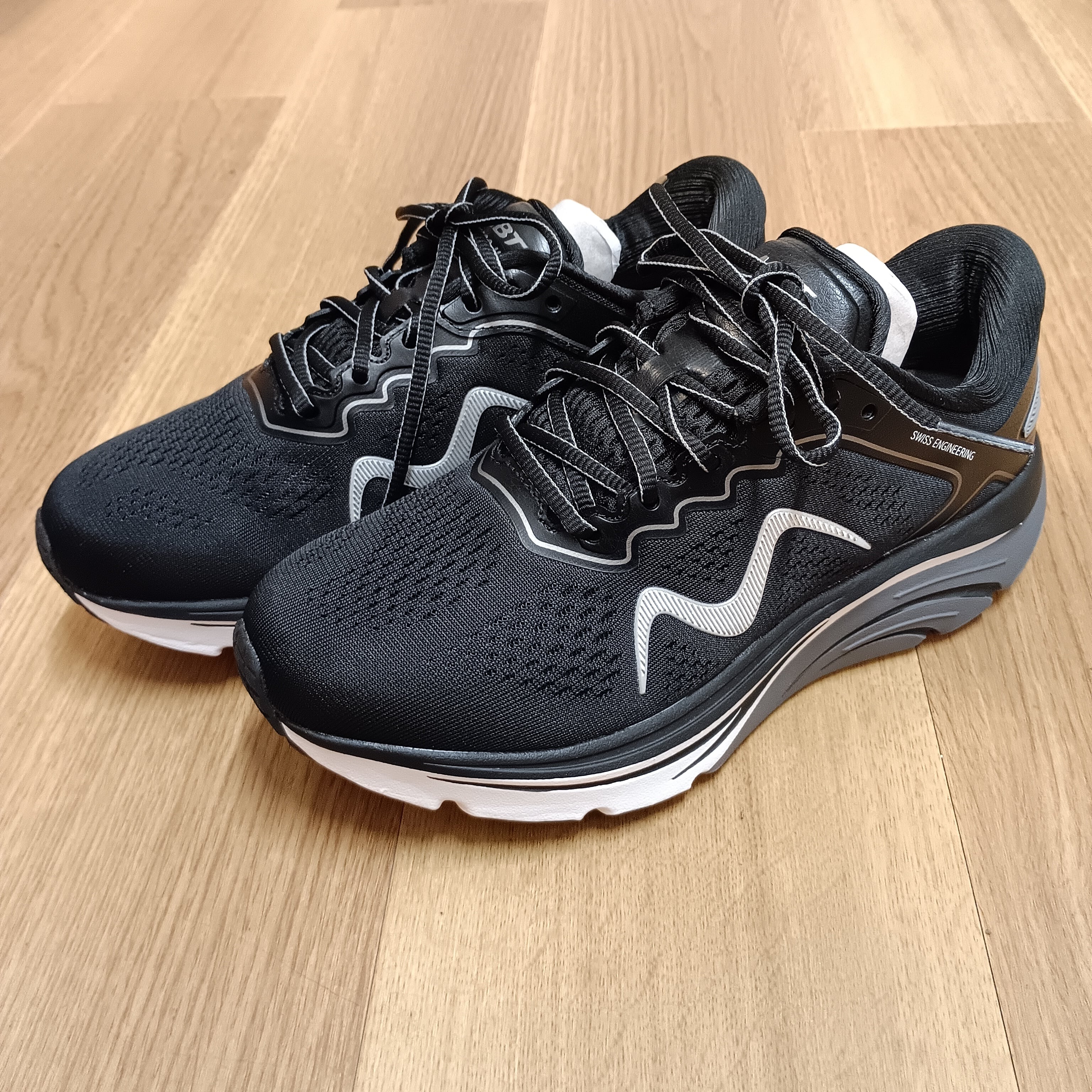 ★新品・未使用★　MBT OXFORD WING 2 M メンズ OXFORD WING 2 M BLACK - MBT公式オンラインショップ