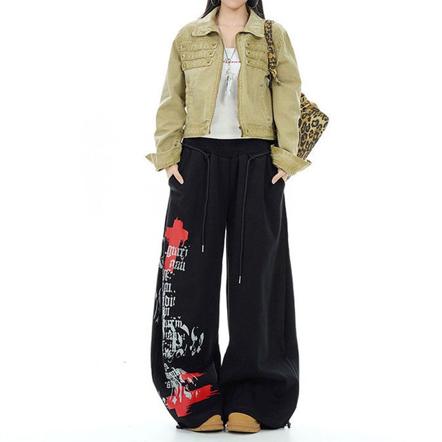 ゴシックレタリングペイントグラフィックパンツ 2col   R02860