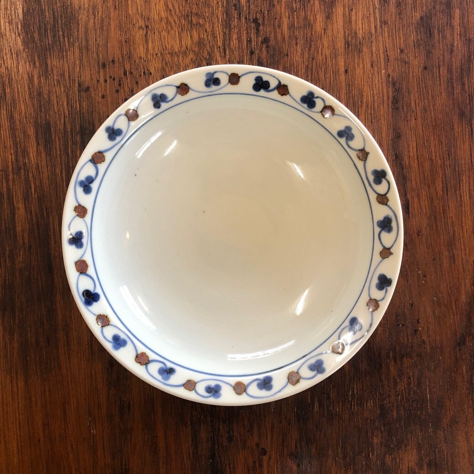 有田焼和食器 6寸リム深鉢 【サビ唐草(こてつ)】