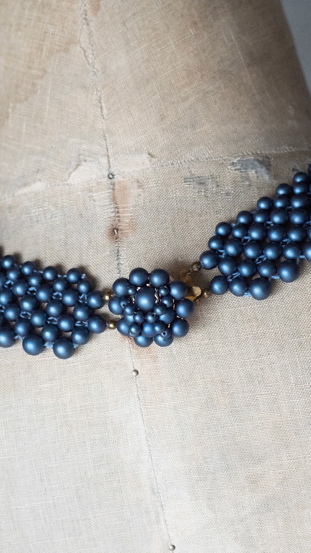 unknown 1970s False collar beads necklace