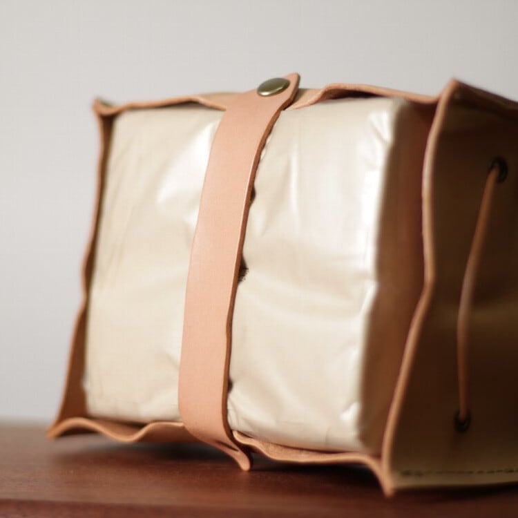 END MATERIAL 卓上ヌメ革ティッシュカバー | What Will be Will be