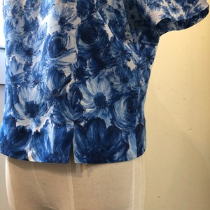 50s blue flower print blouse