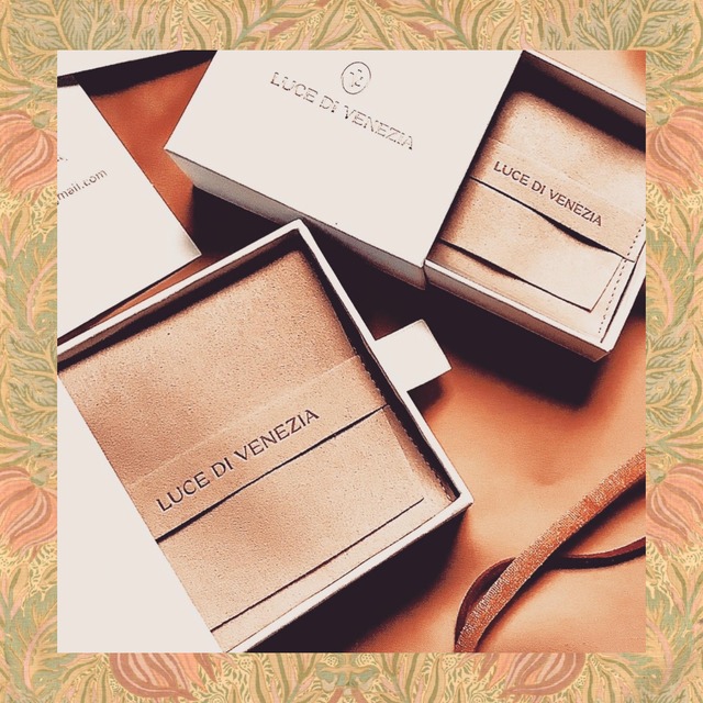 ルノアールの薔薇園ネックレス