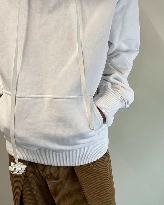【26/AW Oscar Ouyang】White/Pink knit sparkly sleeping hat hoodie