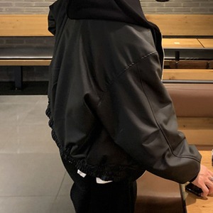 フード付きフェイクレザーブルゾン　MT0080411