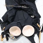 社交ダンス 衣装 ラテン ドレス ワンピース 黒 ゴールド 金 フリル レース 高級感 パーティ 発表会 デモ 競技 ダンス 上品 ブラック系 ゴールド系 おしゃれ フリル袖 輝き コンペティション エレガント